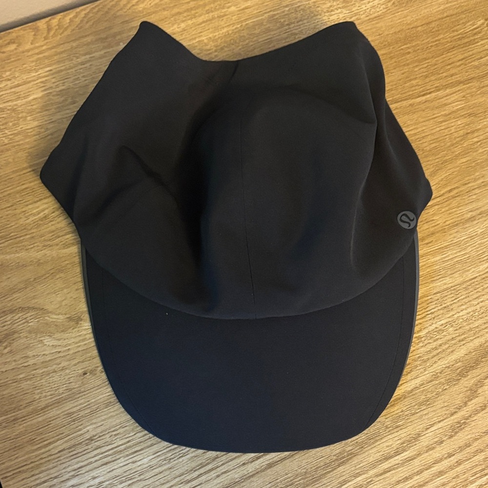 Lululemon Black Fast and Free Run Hat Pony Version
